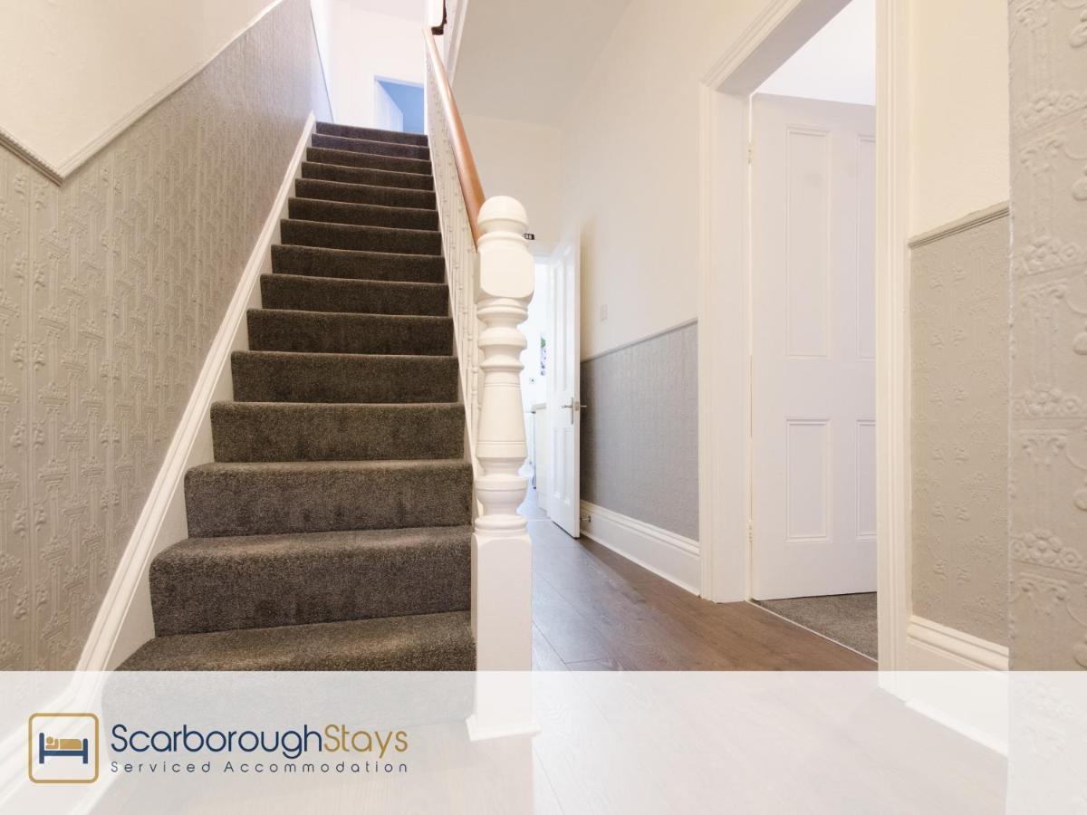 Scarborough Stays - Victorian Townhouse - 5 Bedrooms - Sleeps 9 Esterno foto